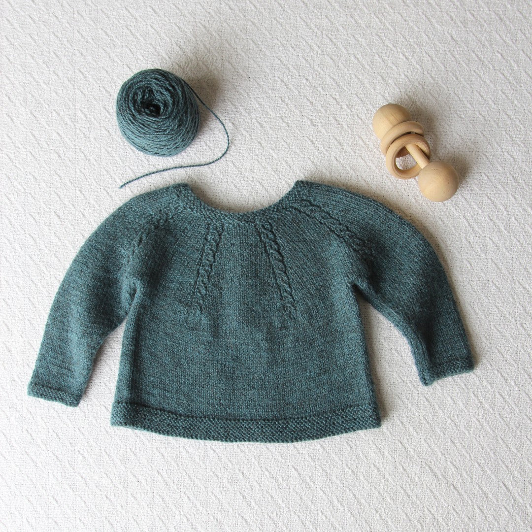 Little Cables Kit knit in Amble – The Fibre Co.
