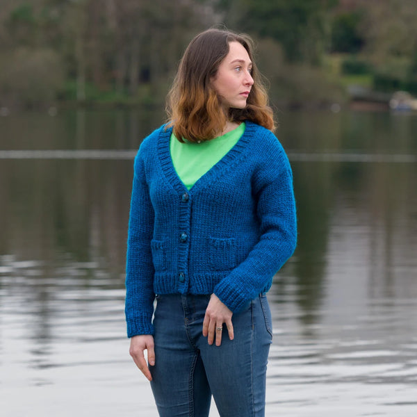 Rewind Cardy Pattern (&Make Super Bulky) – The Fibre Co.